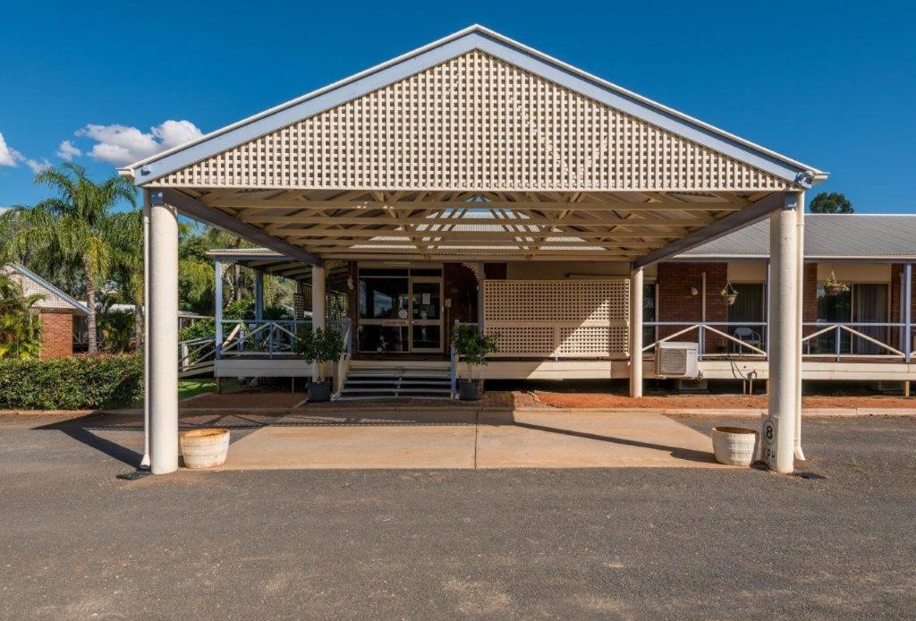 Tambo Mill Motel & Caravan Park Exterior foto