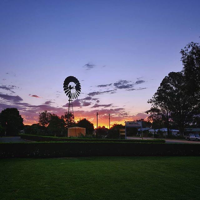 Tambo Mill Motel & Caravan Park Exterior foto
